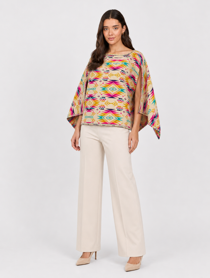 CHIRAPA poncho blusa doble faz - cara clara en cuello barco, tres cuartos
